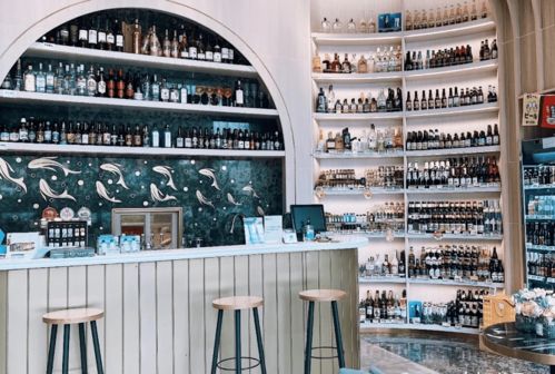 微醺經(jīng)濟(jì)下酒庫與酒窖業(yè)態(tài)走紅，高端玩家開拓酒類批發(fā)新賽道